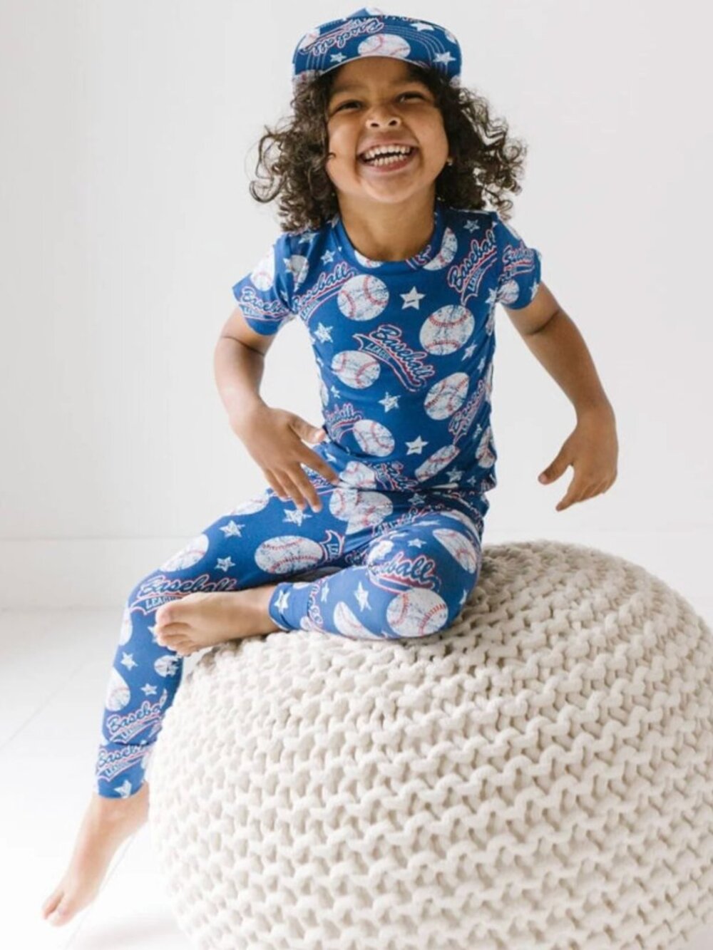 Bums and Roses Perfect Catch Two-Piece Pajama Set, 4T, GUC